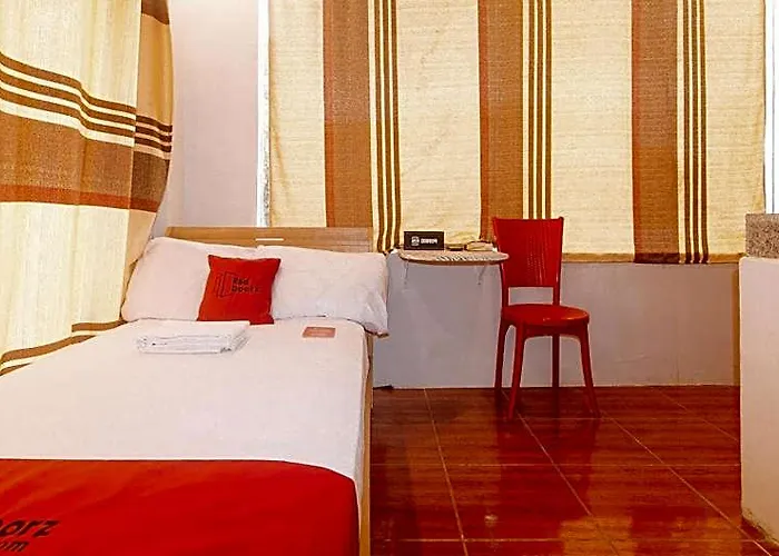 Hotel Reddoorz At Near Naia T1 *